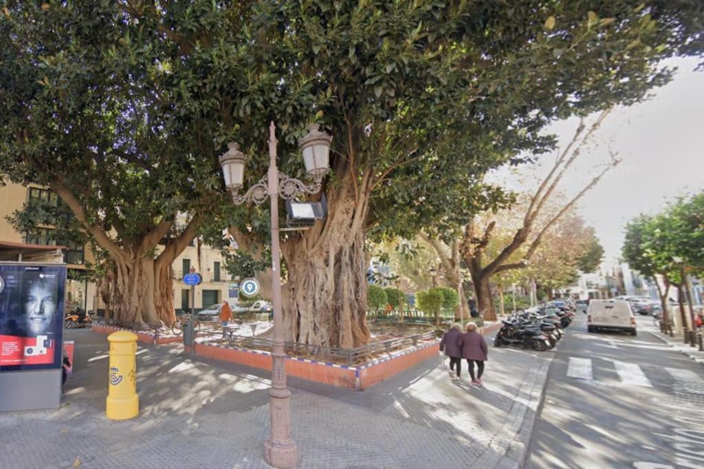 Appartamento Atico Plaza Cristo De Burgos Siviglia Esterno foto
